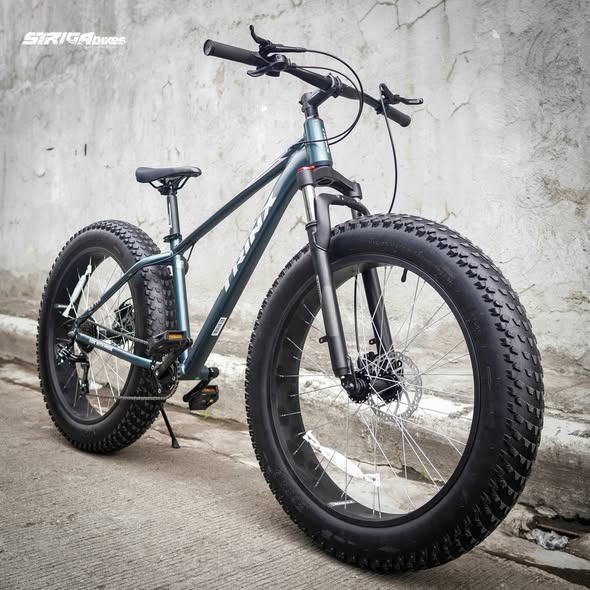 Trinx T106 26er Hydraulic Brakes Fat Bike