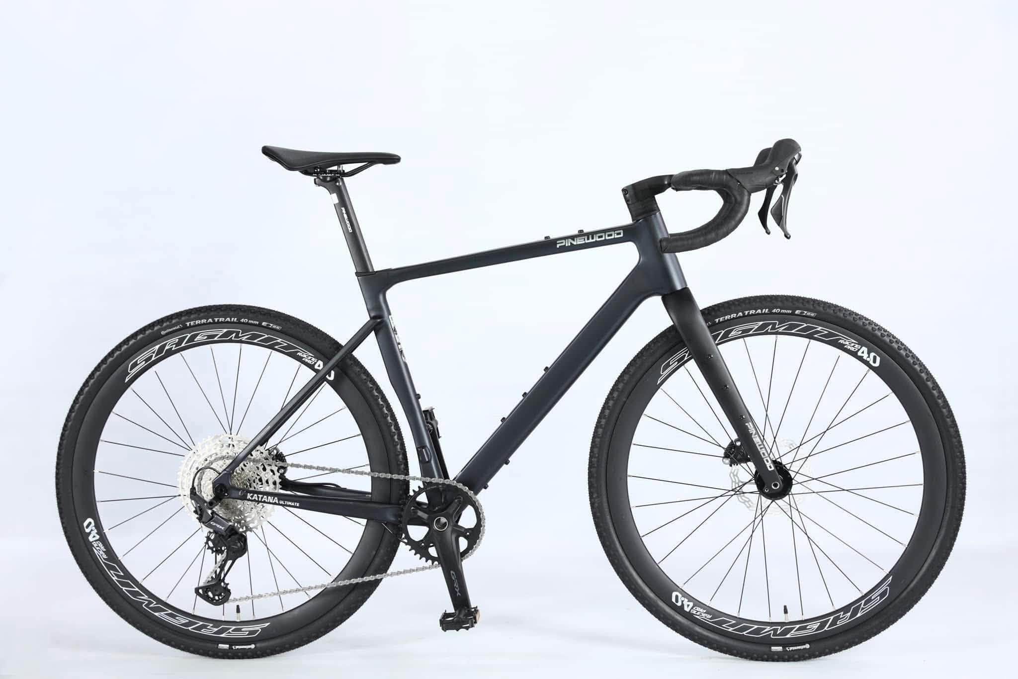 Pinewood Katana Ultimate Gravel Bike 700c Shimano GRX 12spd