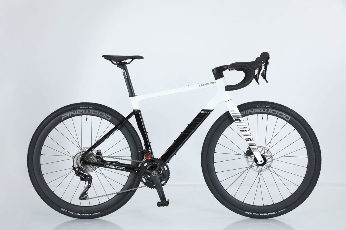Pinewood Katana PRO UDH Full GRX 2026 Gravel Bike 700c