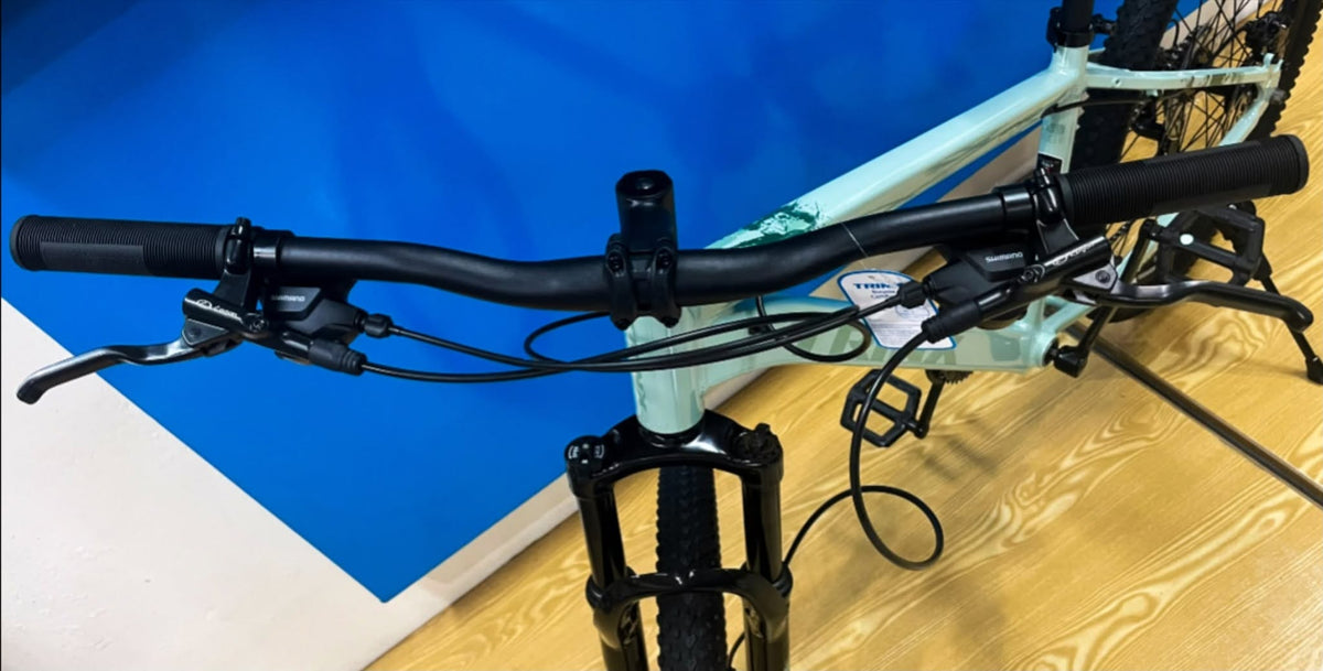 Trinx Edge 26er 2026 MTB 3x8 Hydraulic