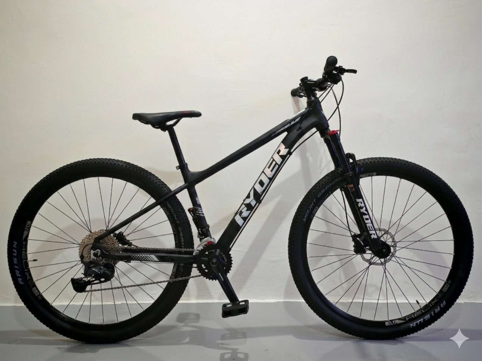 Ryder V2 29er Shimano Cues 2x11 MT200 Brakes
